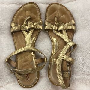 Born gold sandals 10